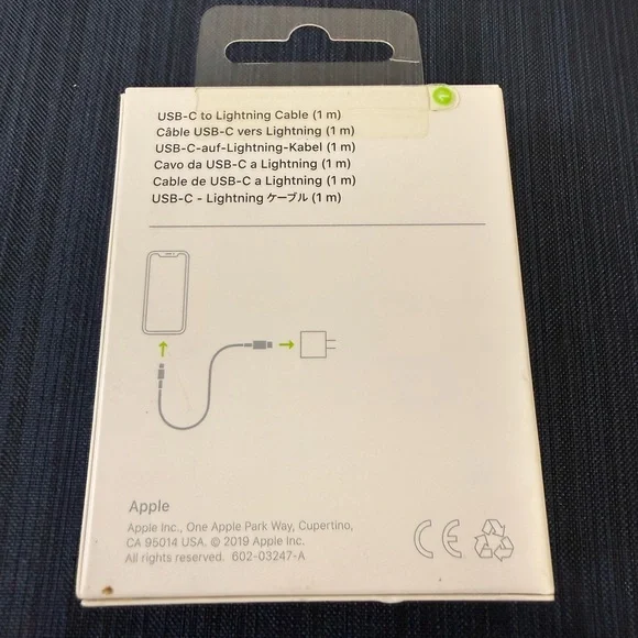 Apple USB-C to Lightning Cable - White - Picture 2 of 6